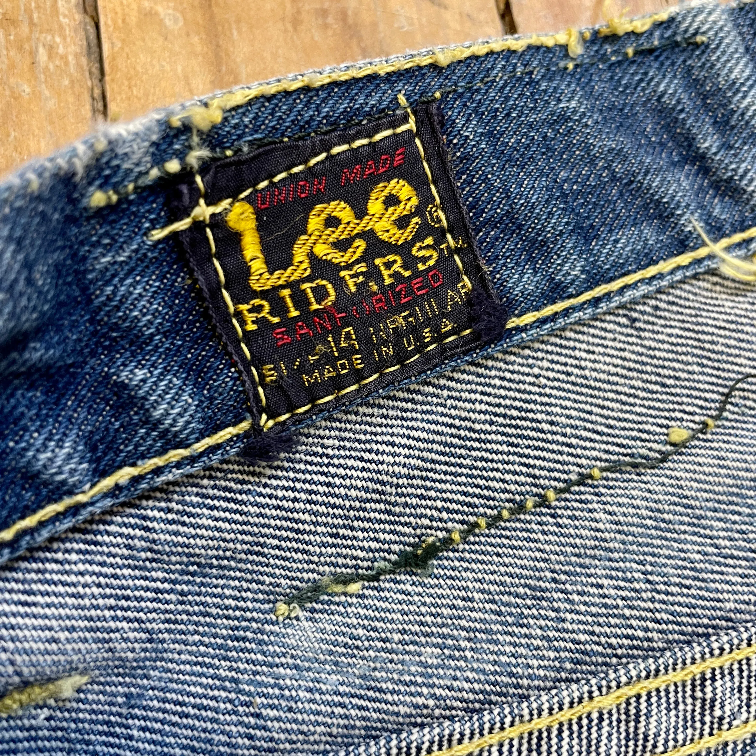 1950s Union Made in USA Lee Riders True Vintage Crotch Rivet Blue Jeans Size XS