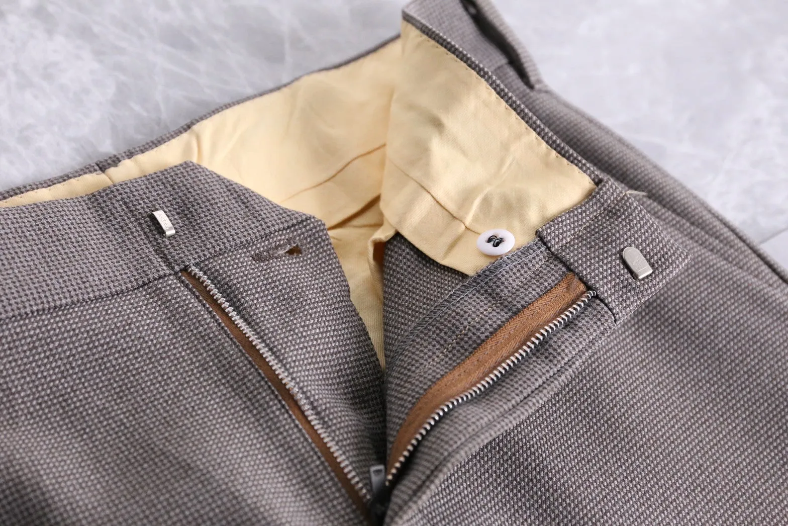 70's light grey semi-flare trousers