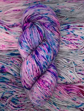 Temporum: Scotland's National Animal ~ Superwash Merino, Cashmere, Nylon